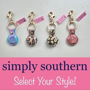 🆕 Simply Southern Airtag Leather Key Ring Holder - CHOOSE YOUR STYLE!